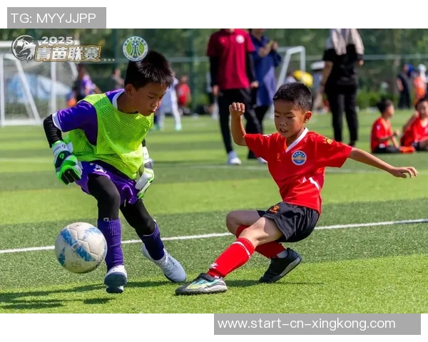 掌握足球夹球过人技巧提升你的球场表现与个人魅力 掌握足球夹球过人技巧提升你的球场表现与个人魅力